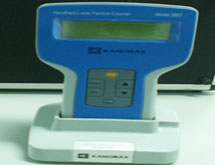 �䳾������